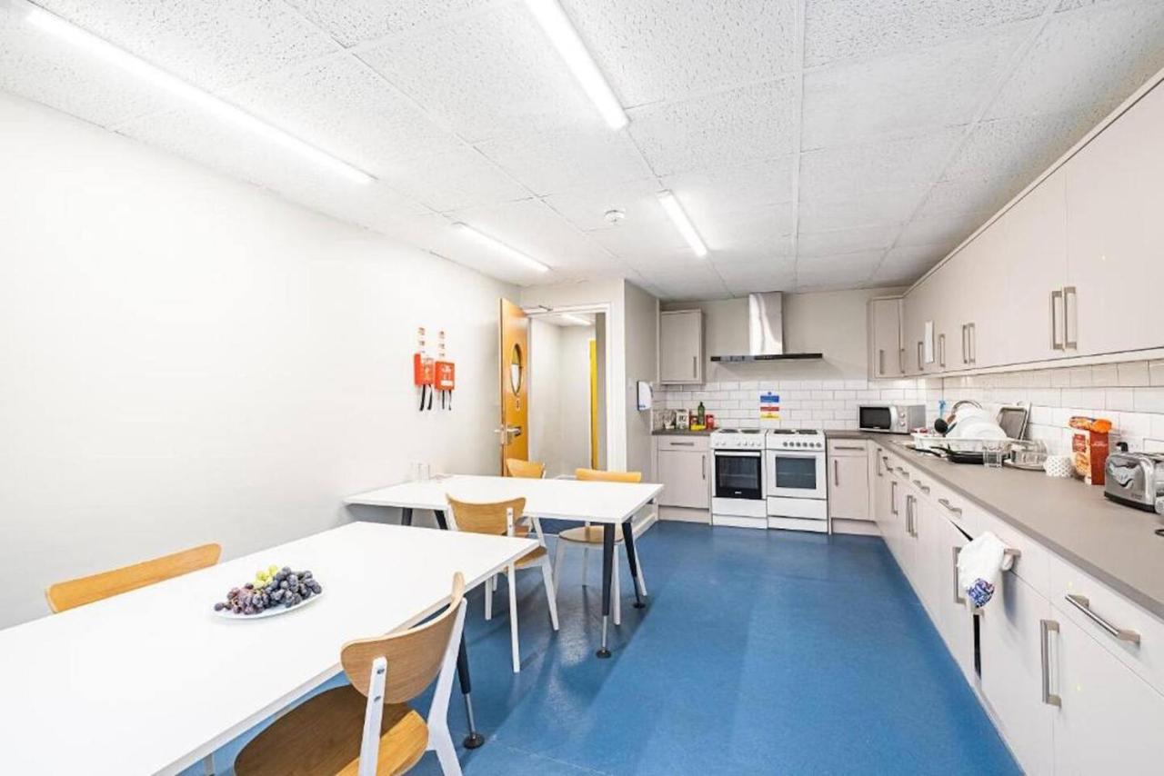 Pensión Modern And Studio, Westminster - Sk *
