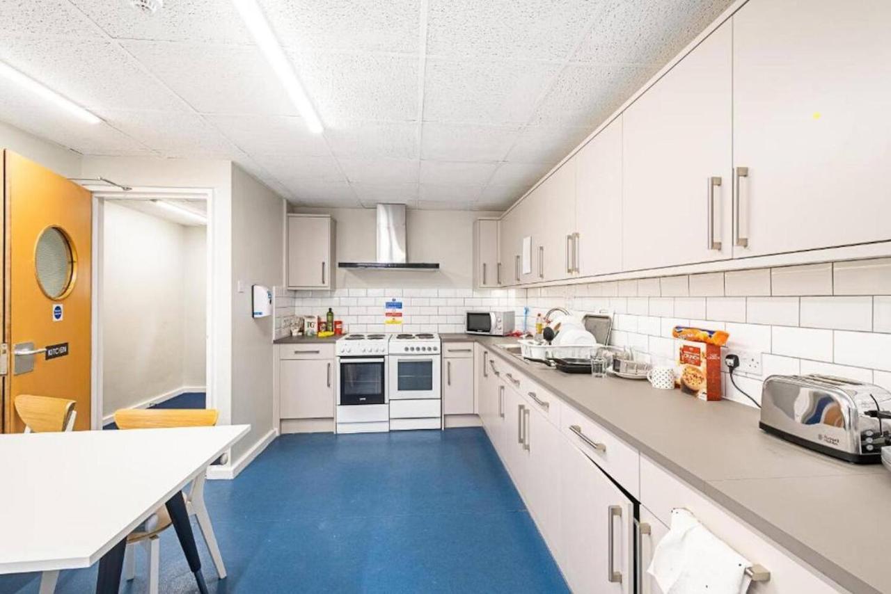 Modern And Studio, Westminster - Sk Pensión